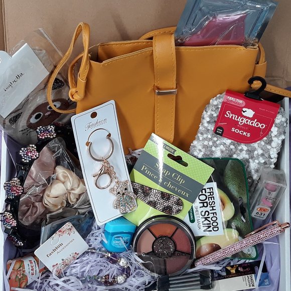 Other - 💖 Mystery Gift Box for Girls | Ages 12–16 | Teen/Tween Gift Ideas | Trendy